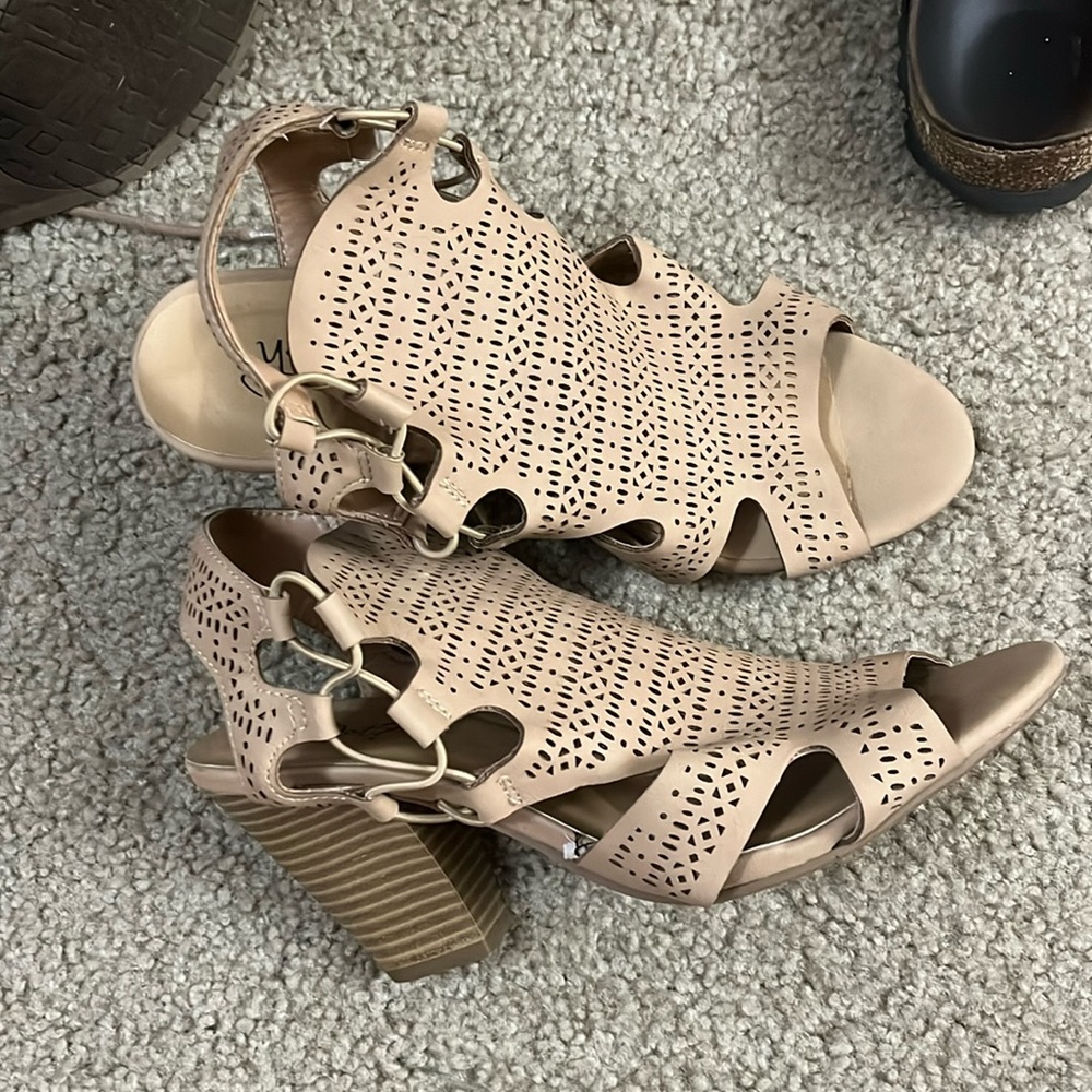 Womens heels